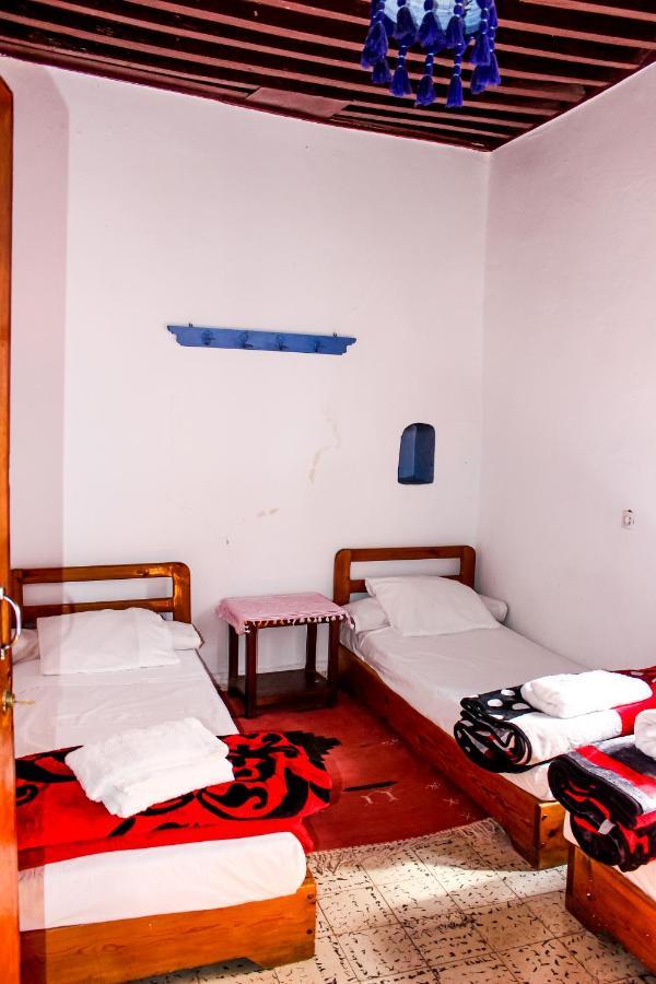 Cordoba Pension Chefchaouen Buitenkant foto