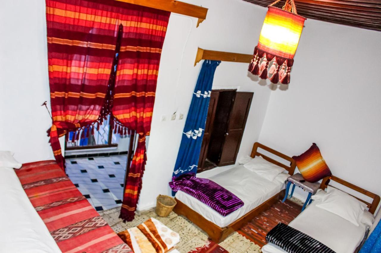Cordoba Pension Chefchaouen Buitenkant foto