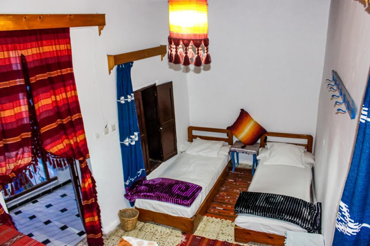 Cordoba Pension Chefchaouen Buitenkant foto